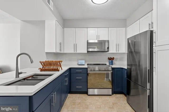 $499,000 | 555 Massachusetts Avenue Northwest, Unit 406, Washington, DC 20001