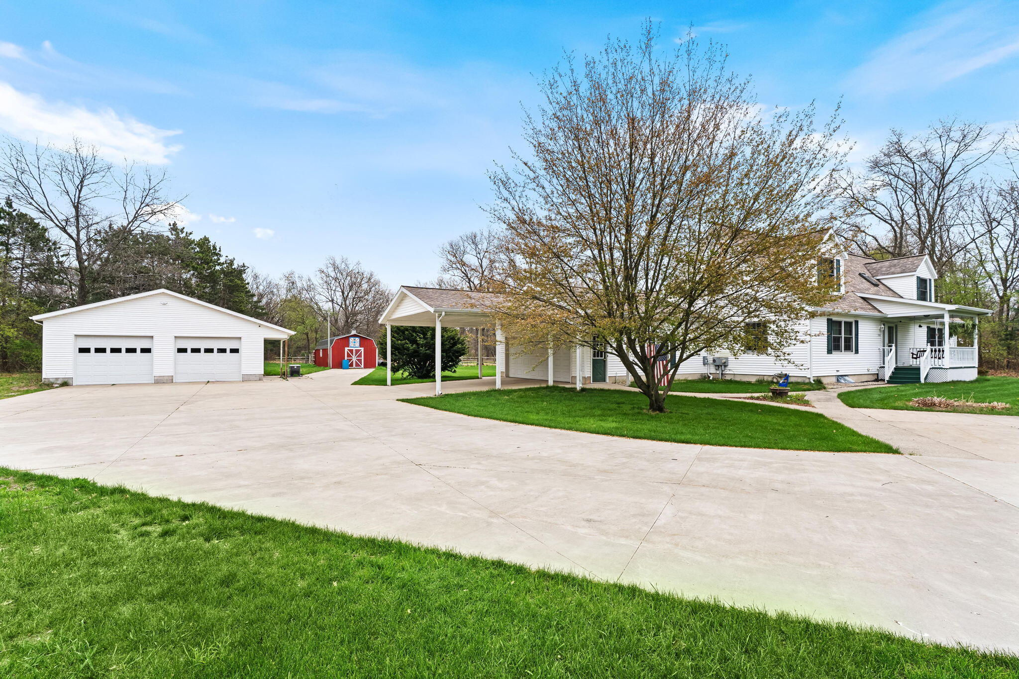 360 Chatterson Road Muskegon, MI 49442 - Photo 4 of 60 4-web-or-mls-Project_20260425_7657