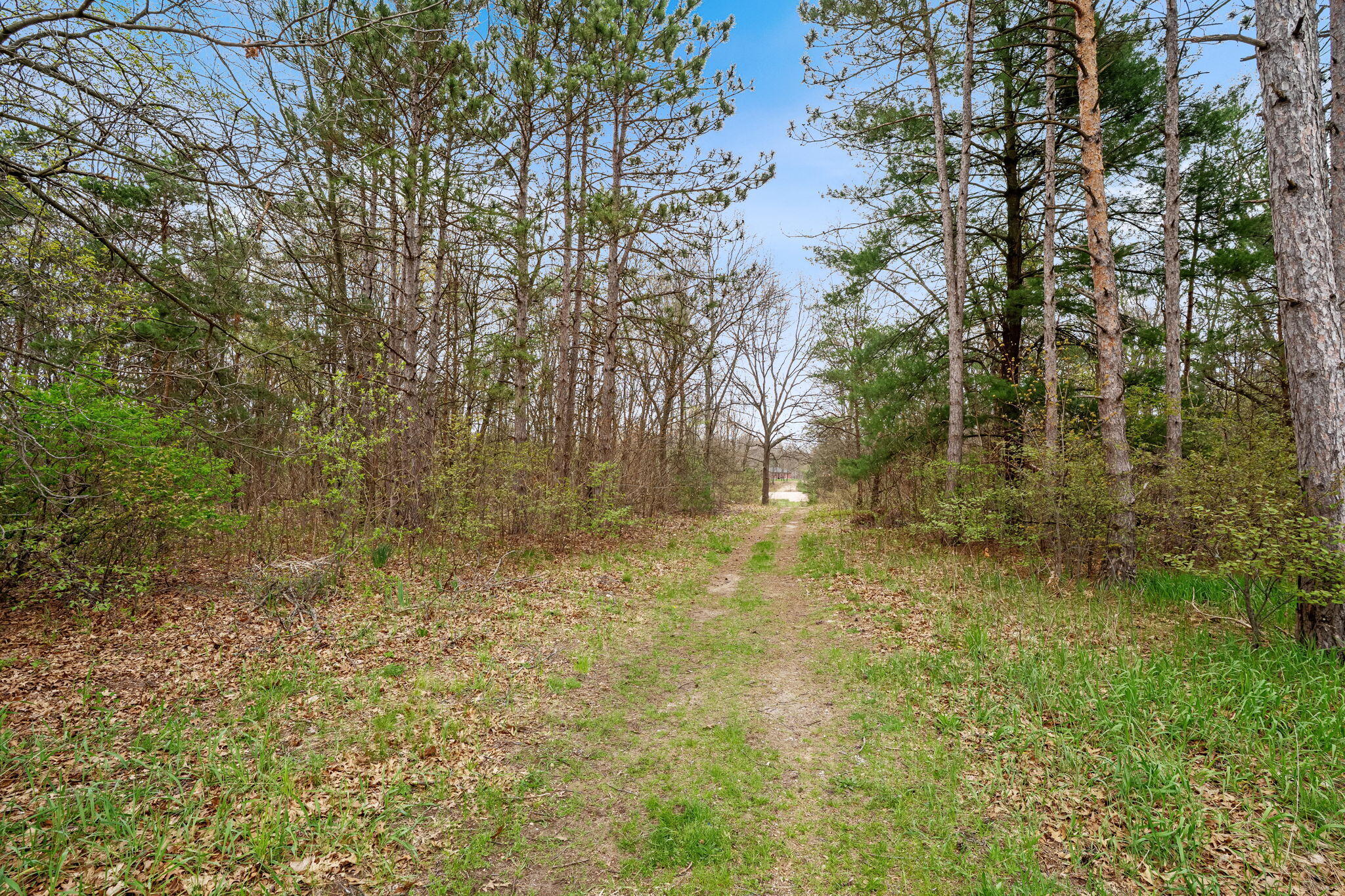 360 Chatterson Road Muskegon, MI 49442 - Photo 54 of 60 57-web-or-mls-Project_20260425_7811