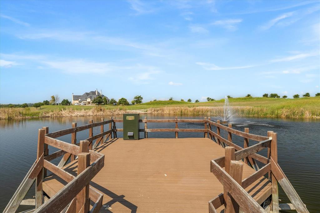 1572 Rabbit Rdg Road Heath, TX 75032 - Photo 27 of 36 a view of a terrace with lawn chairs