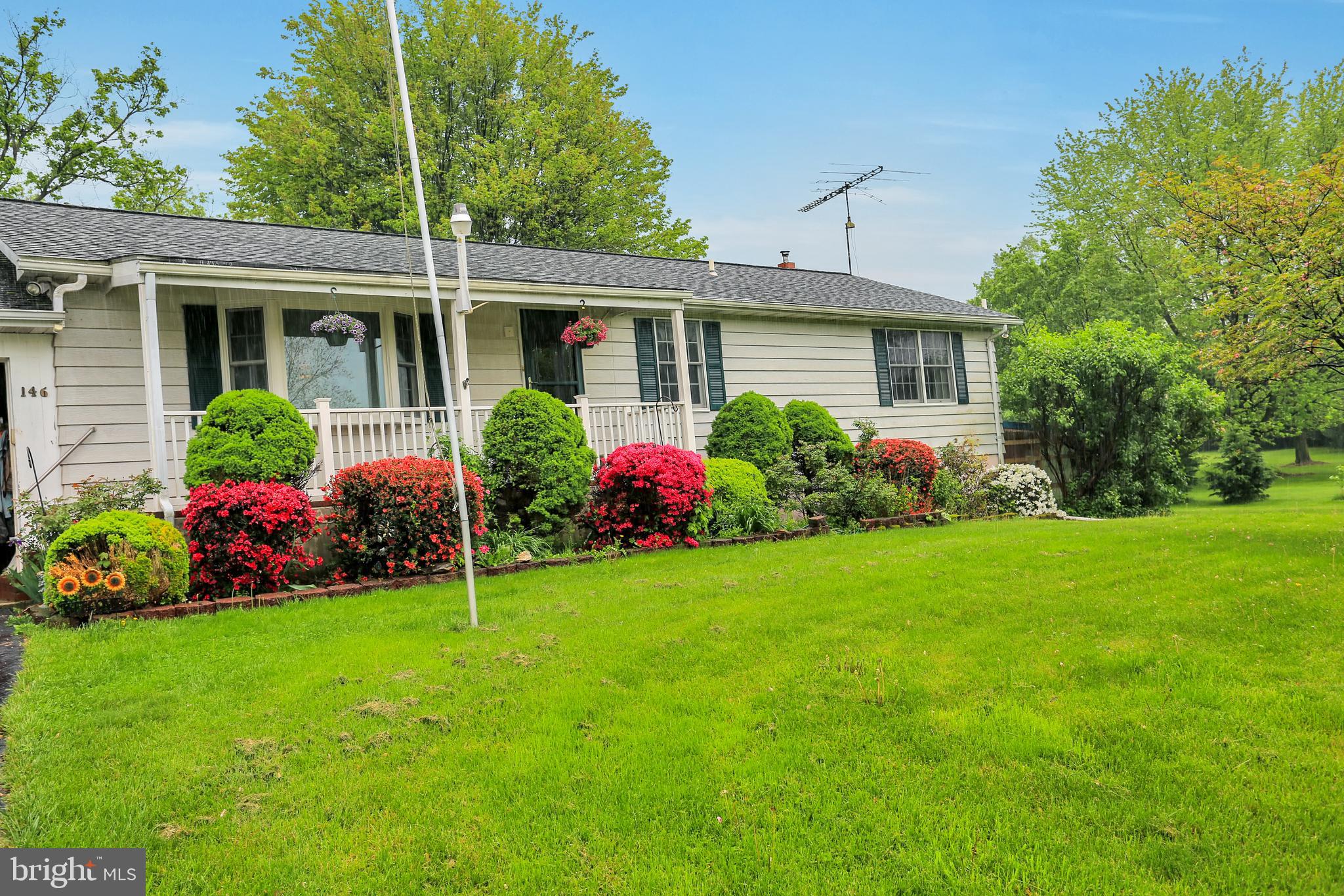 146 St Johns Road Littlestown, PA 17340 - Photo 2 of 65 Gallery Image 2