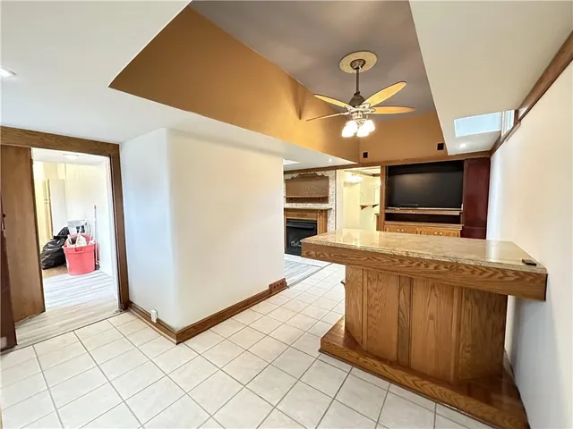 $845 | 2422 Main Street, Unit 1, Pittsburgh, PA 15235