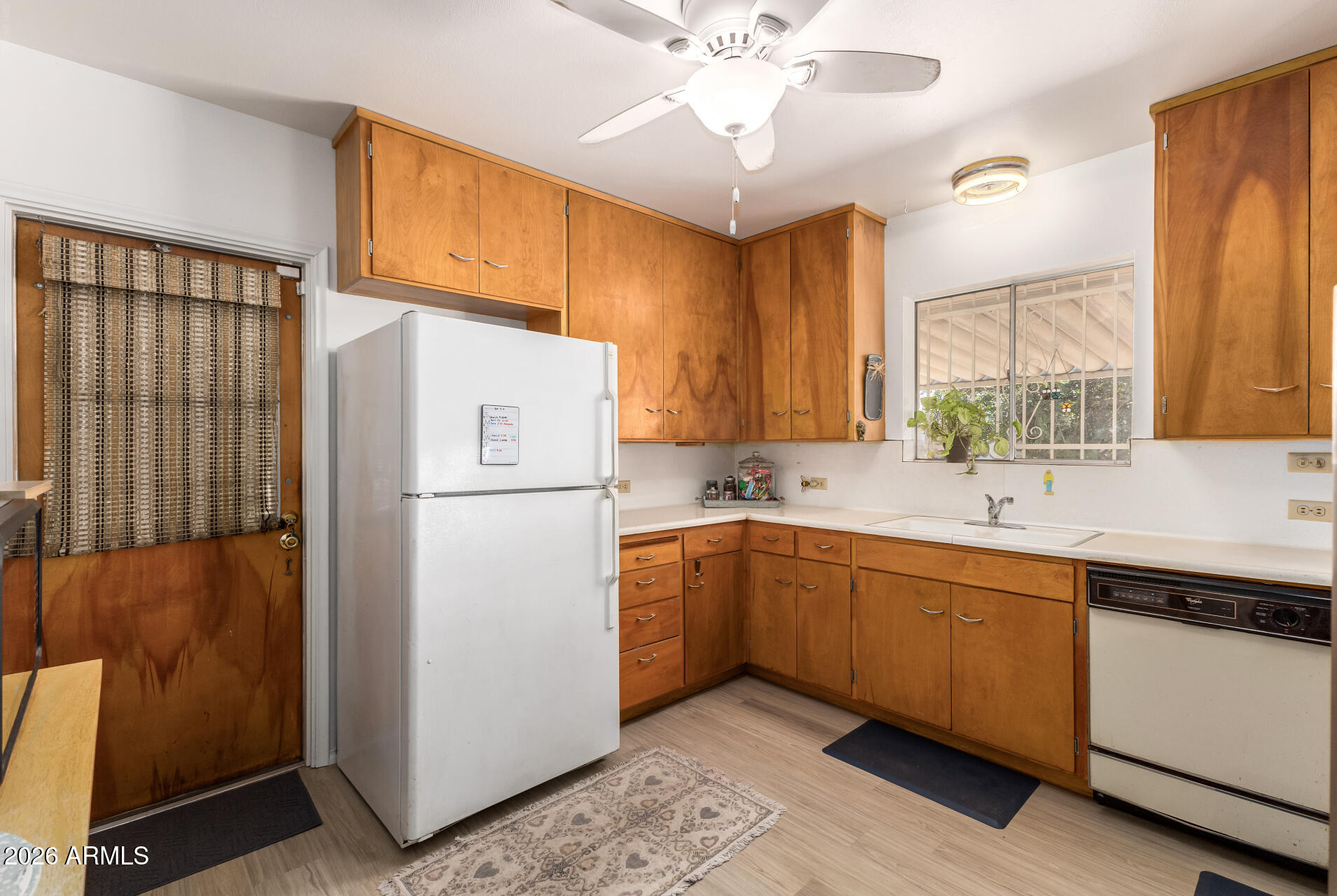 5337 West Thomas Road Phoenix, AZ 85031 - Photo 14 of 39 14 - Thomas