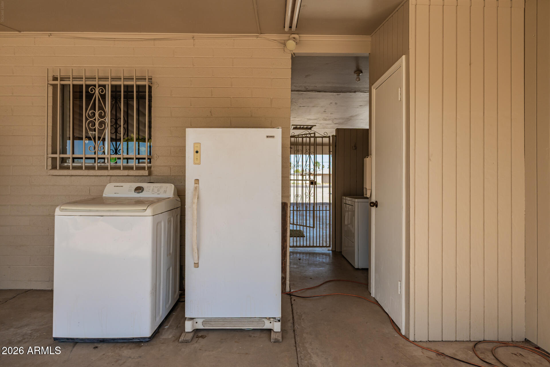 5337 West Thomas Road Phoenix, AZ 85031 - Photo 32 of 39 32 - Thomas