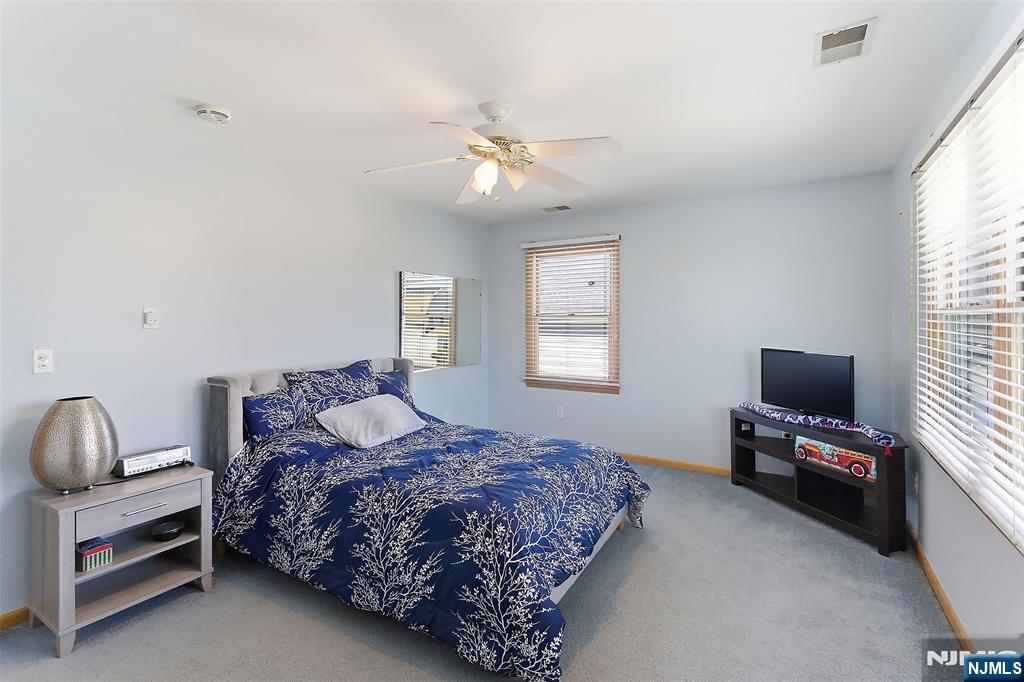 7 Franklin Street Little Ferry, NJ 07643 - Photo 21 of 39