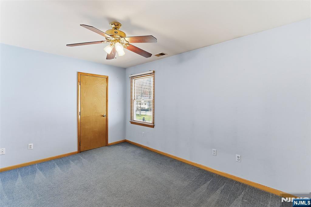 7 Franklin Street Little Ferry, NJ 07643 - Photo 23 of 39