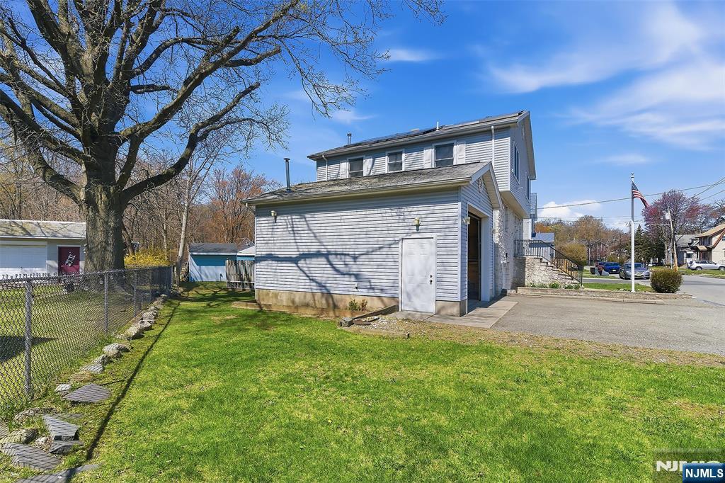 7 Franklin Street Little Ferry, NJ 07643 - Photo 37 of 39