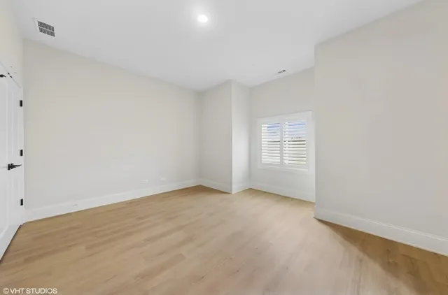 $8,000 | 6206 Flagg Creek Lane, Western Springs, IL 60558