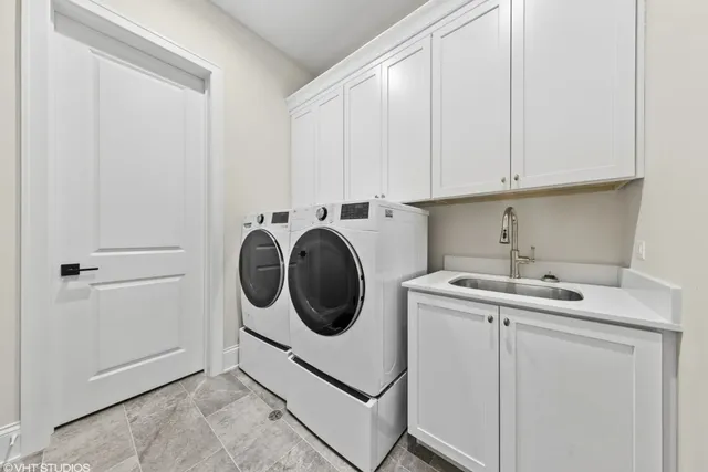 $8,000 | 6206 Flagg Creek Lane, Western Springs, IL 60558