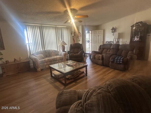 7258 South Lariat Road Hereford, AZ 85615 - Photo 6 of 37 a living room with furniture and a large window