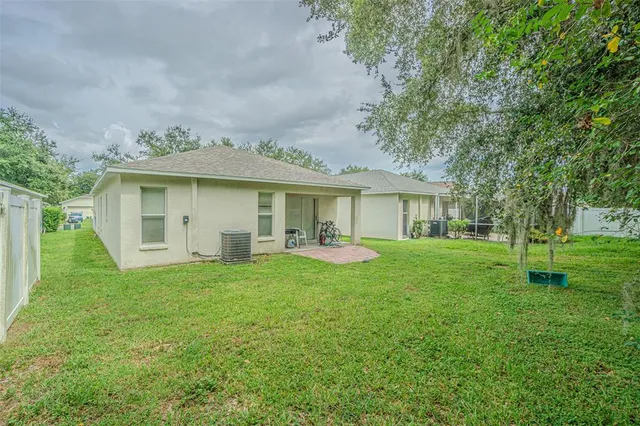 $325,000 | 18164 Canal Pointe Street, Tampa, FL 33647