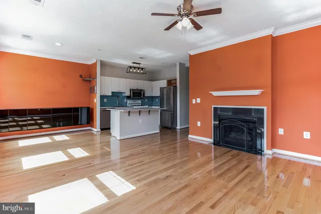 $2,500 | 11343 Aristotle Drive, Unit 6212, Fairfax, VA 22030