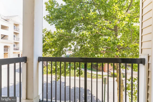 $2,500 | 11343 Aristotle Drive, Unit 6212, Fairfax, VA 22030