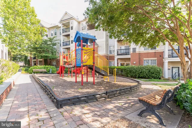 $2,500 | 11343 Aristotle Drive, Unit 6212, Fairfax, VA 22030