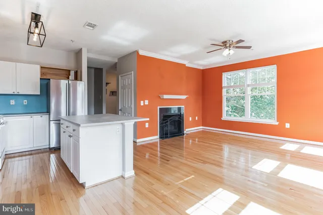 $2,500 | 11343 Aristotle Drive, Unit 6212, Fairfax, VA 22030