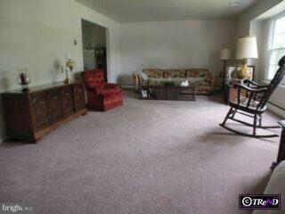 630 Hoover Road Blue Bell, PA 19422 - Photo 5 of 6 Gallery Image 5