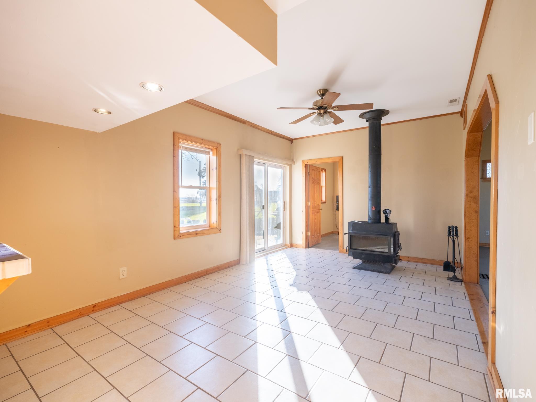 1790 State Street Lowpoint, IL 61545 - Photo 12 of 60 Gallery Image 12