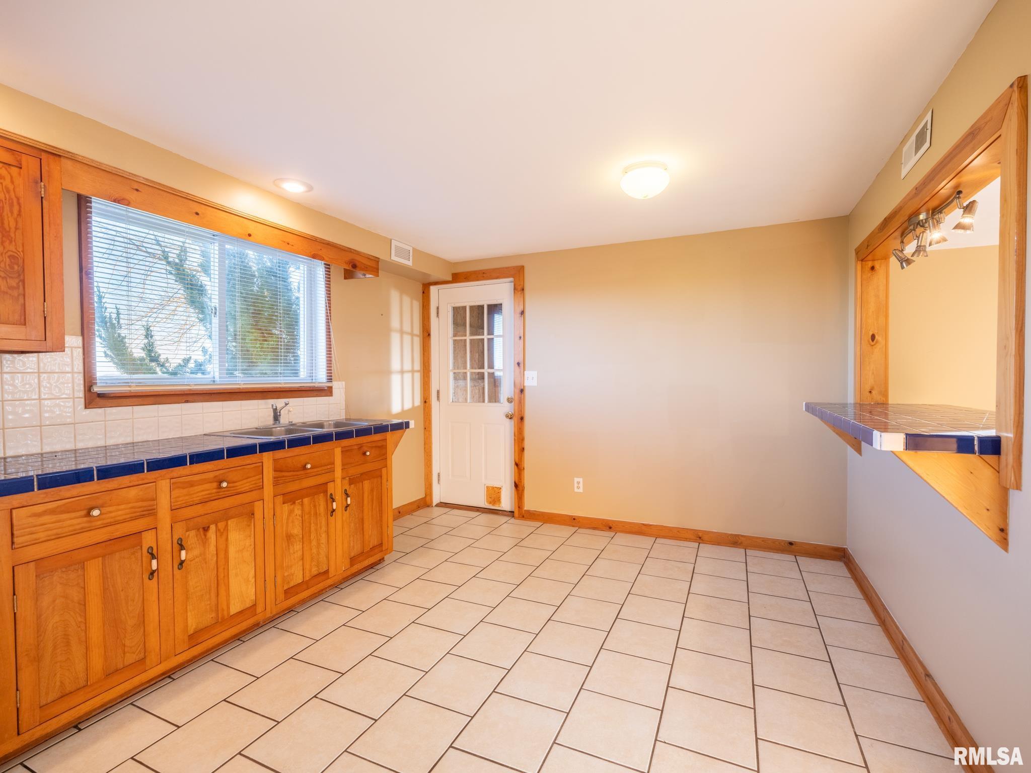 1790 State Street Lowpoint, IL 61545 - Photo 28 of 60 Gallery Image 28