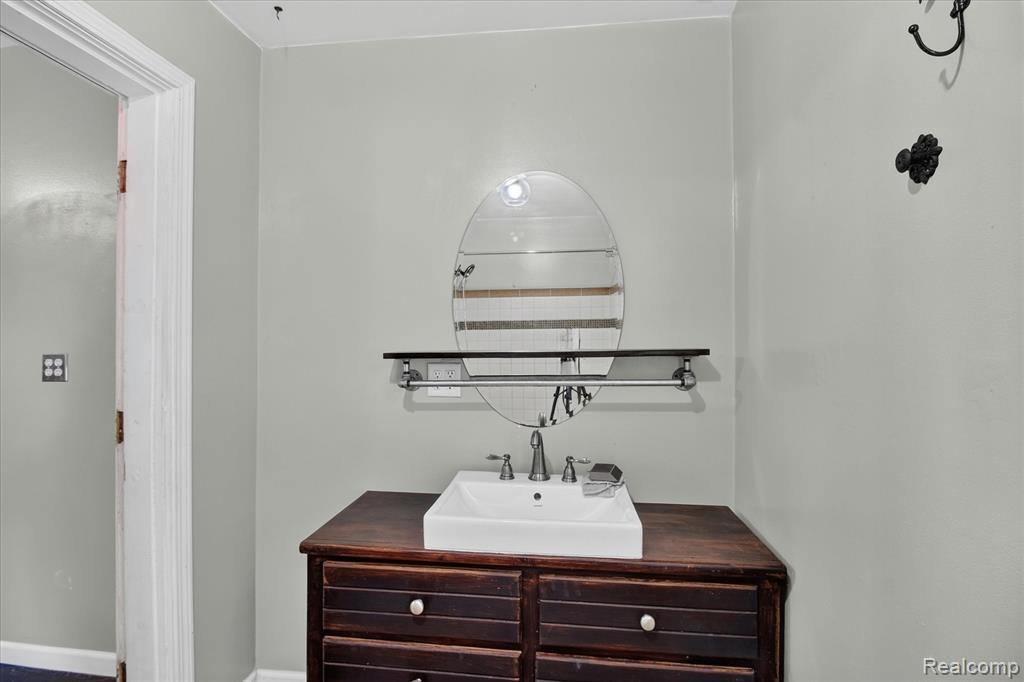 731 Union Street Monroe, MI 48161 - Photo 34 of 49