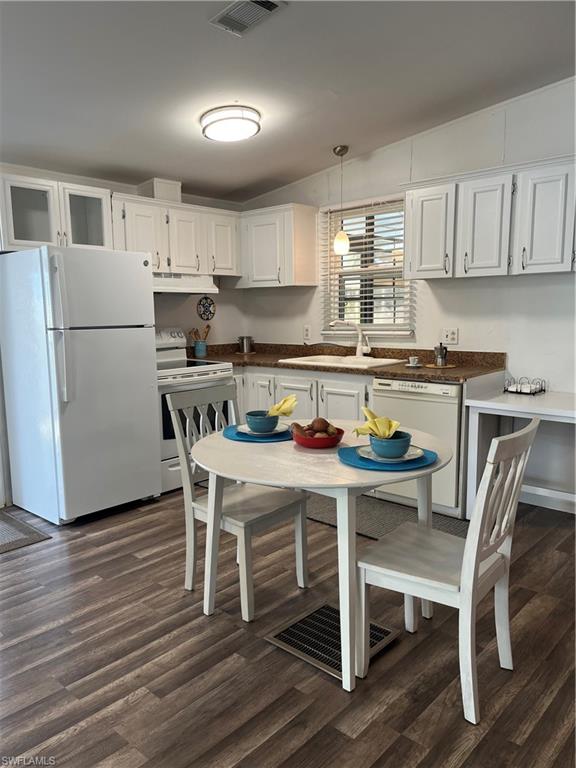 53 Oceans Boulevard, Unit 53 Naples, FL 34104 - Photo 7 of 43