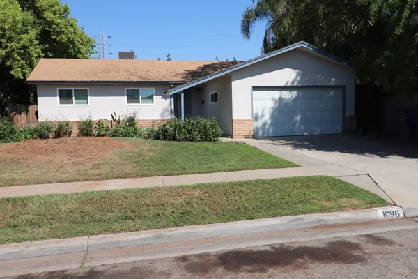 $2,100 | 1096 East Fremont Avenue, Fresno, CA 93710