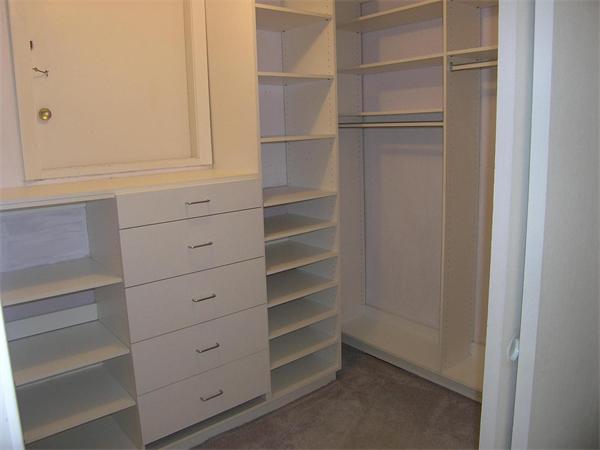 14 Ledgewood Road Woburn, MA 01801 - Photo 13 of 24 Gallery Image 13