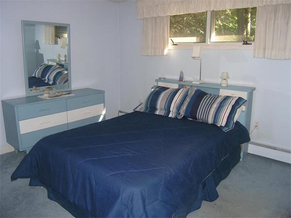 14 Ledgewood Road Woburn, MA 01801 - Photo 14 of 24 Gallery Image 14