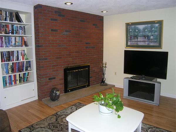 14 Ledgewood Road Woburn, MA 01801 - Photo 18 of 24 Gallery Image 18