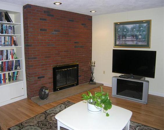14 Ledgewood Road Woburn, MA 01801 - Photo 19 of 24 Gallery Image 19