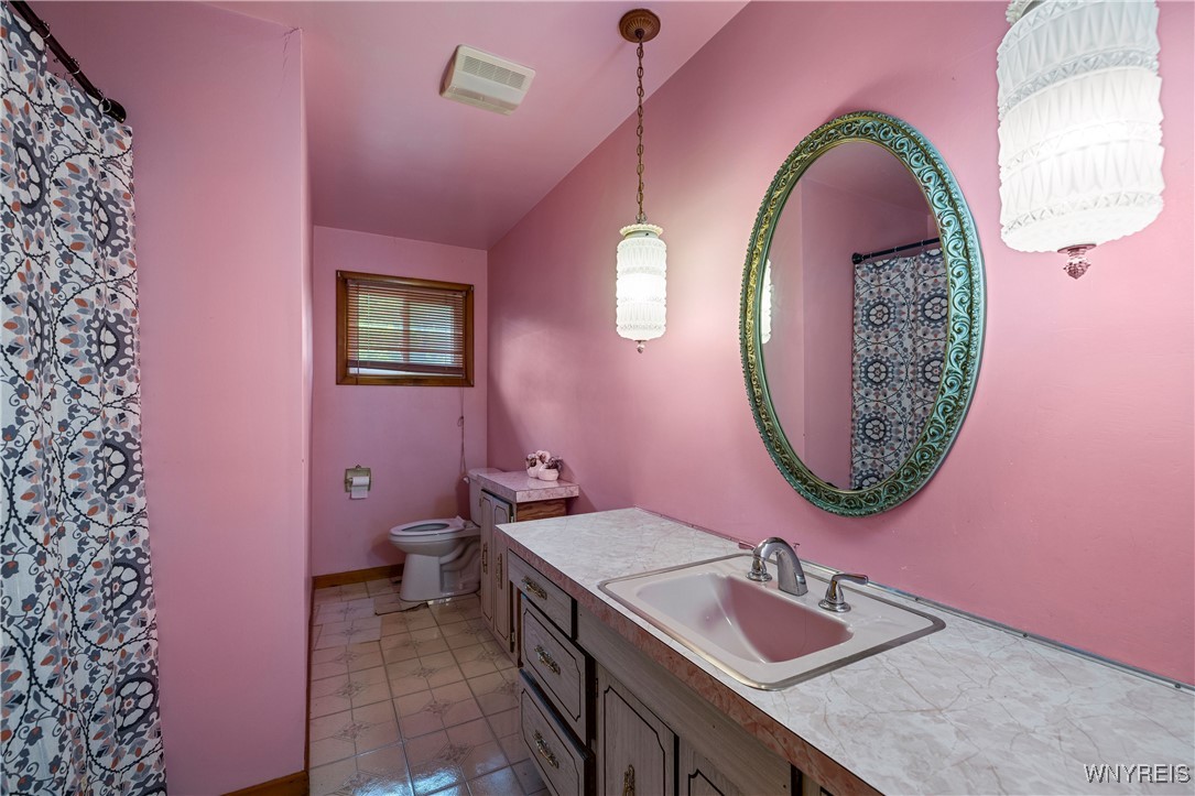 7620 St Joseph Road Niagara, NY 14304 - Photo 15 of 32