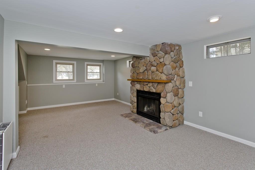 69 Old Farm Road Westfield, MA 01085 - Photo 5 of 41 Gallery Image 5