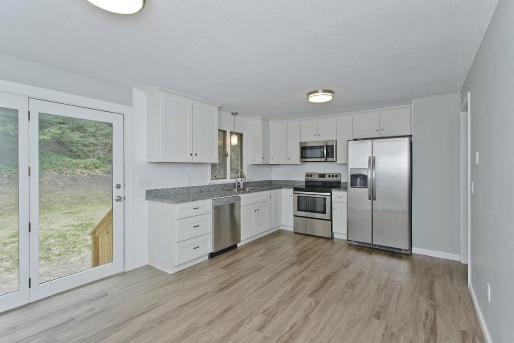 69 Old Farm Road Westfield, MA 01085 - Photo 6 of 41 Gallery Image 6
