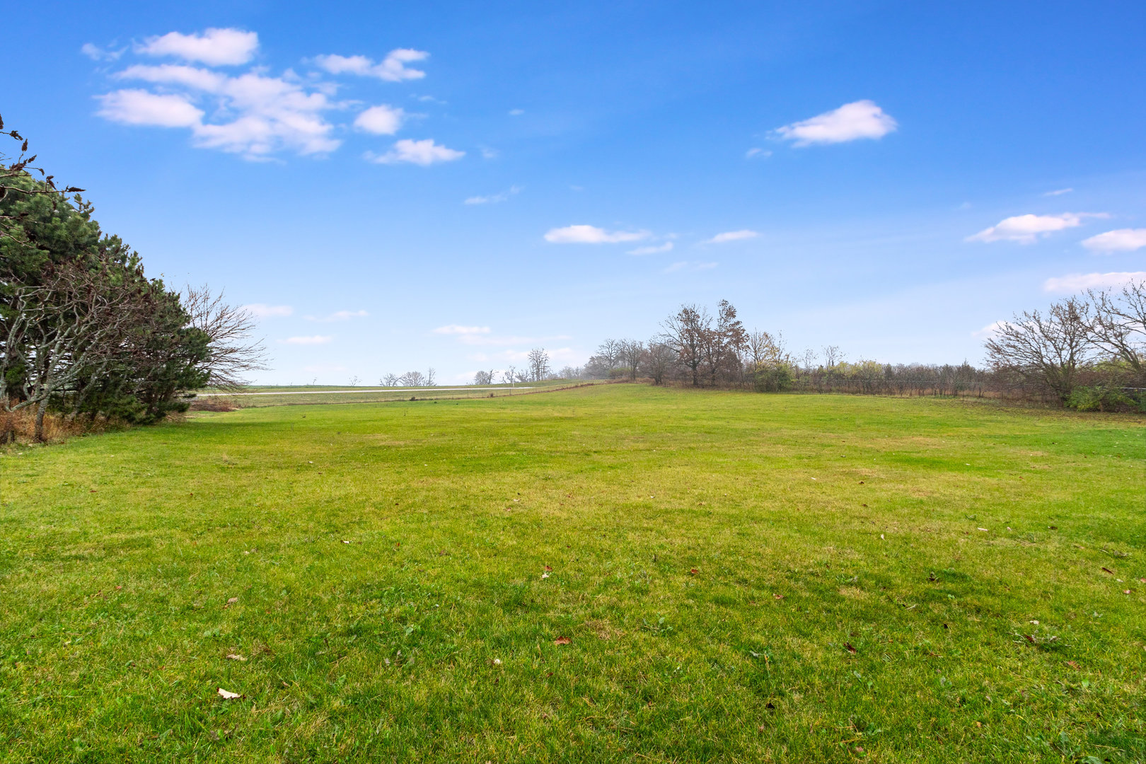 8190 High Point Road Yorkville, IL 60560 - Photo 2 of 25 Gallery Image 2