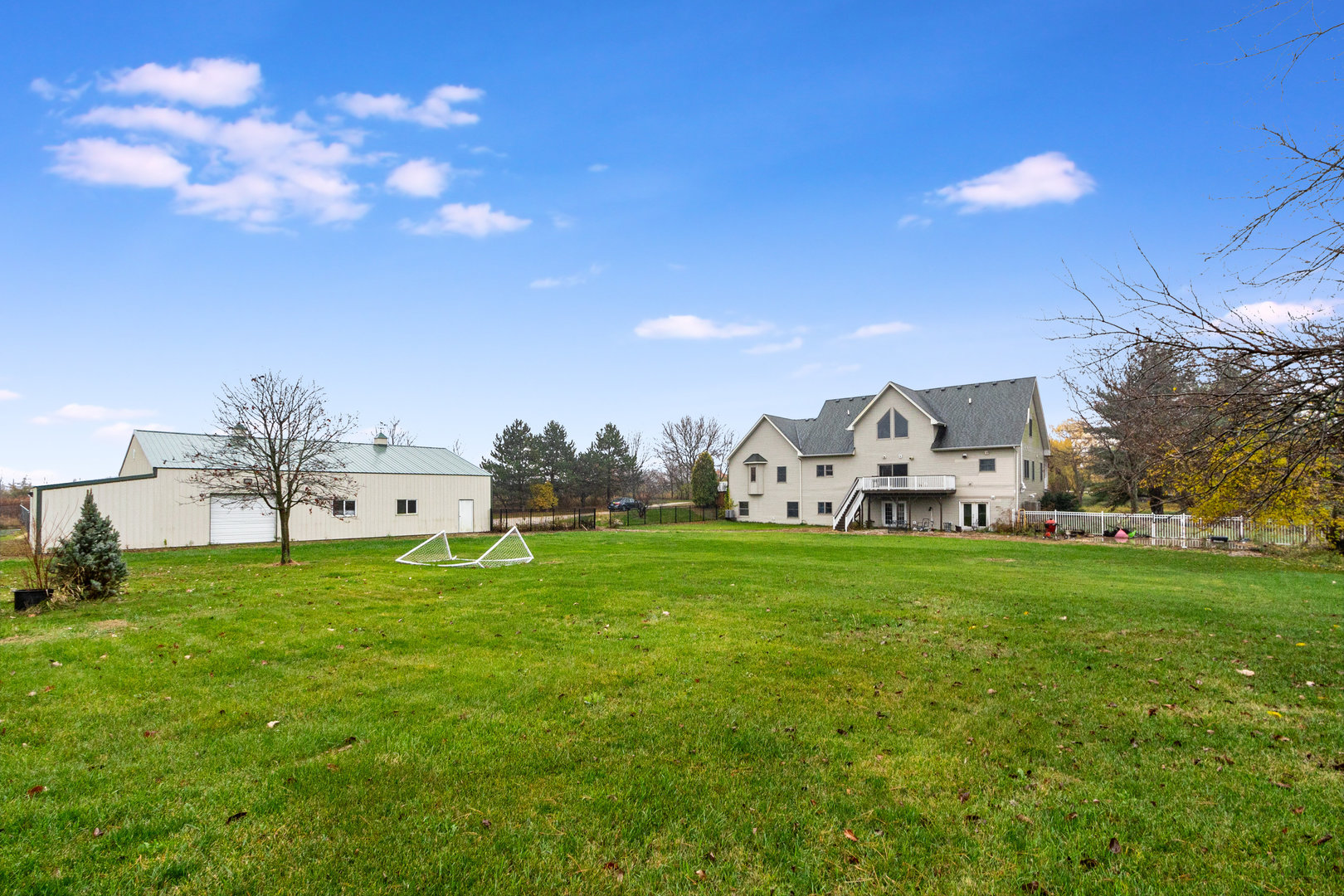 8190 High Point Road Yorkville, IL 60560 - Photo 3 of 25 Gallery Image 3