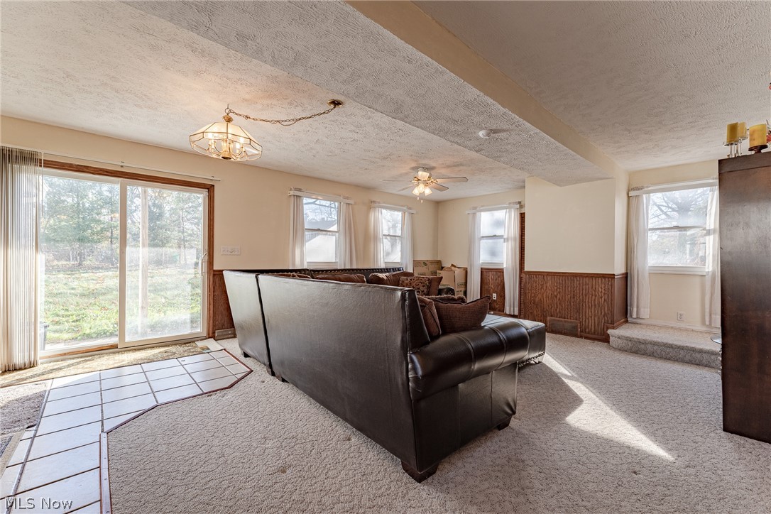3919 Riveredge Road Cleveland, OH 44111 - Photo 17 of 35 Gallery Image 17