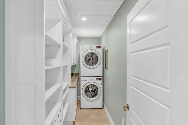 $3,995,000 | 105 Palo De Oro Drive, Islamorada, FL 33036