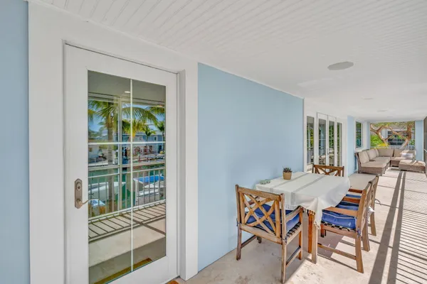 $3,995,000 | 105 Palo De Oro Drive, Islamorada, FL 33036