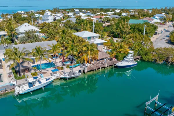 an aerial view of multiple house