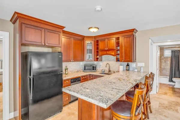 $3,995,000 | 105 Palo De Oro Drive, Islamorada, FL 33036