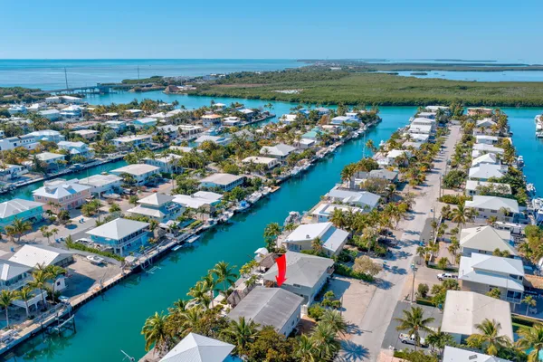 $3,995,000 | 105 Palo De Oro Drive, Islamorada, FL 33036