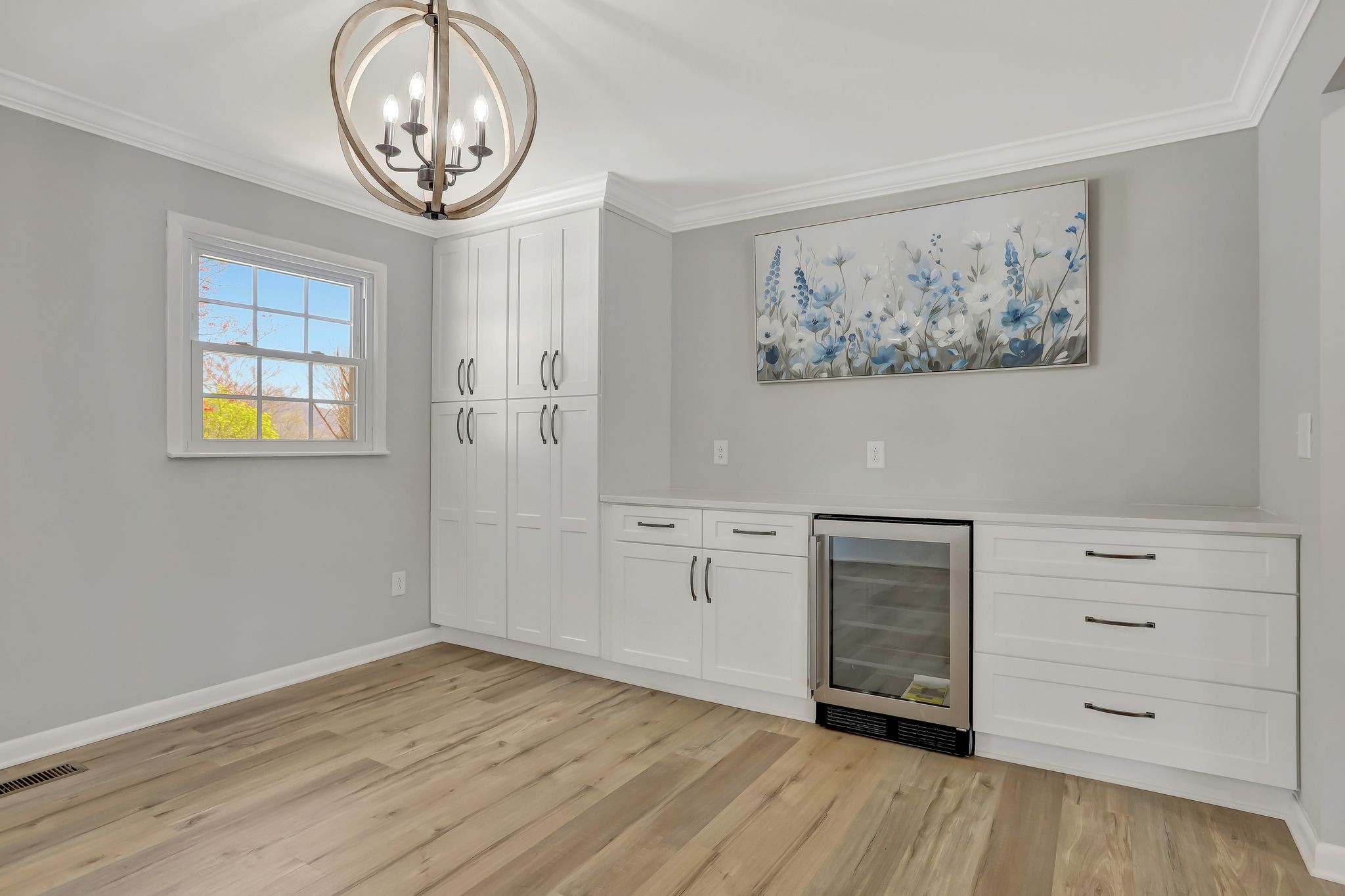 1481 Maxwell Road Belvidere, TN 37306 - Photo 15 of 45 an empty room with a workspace