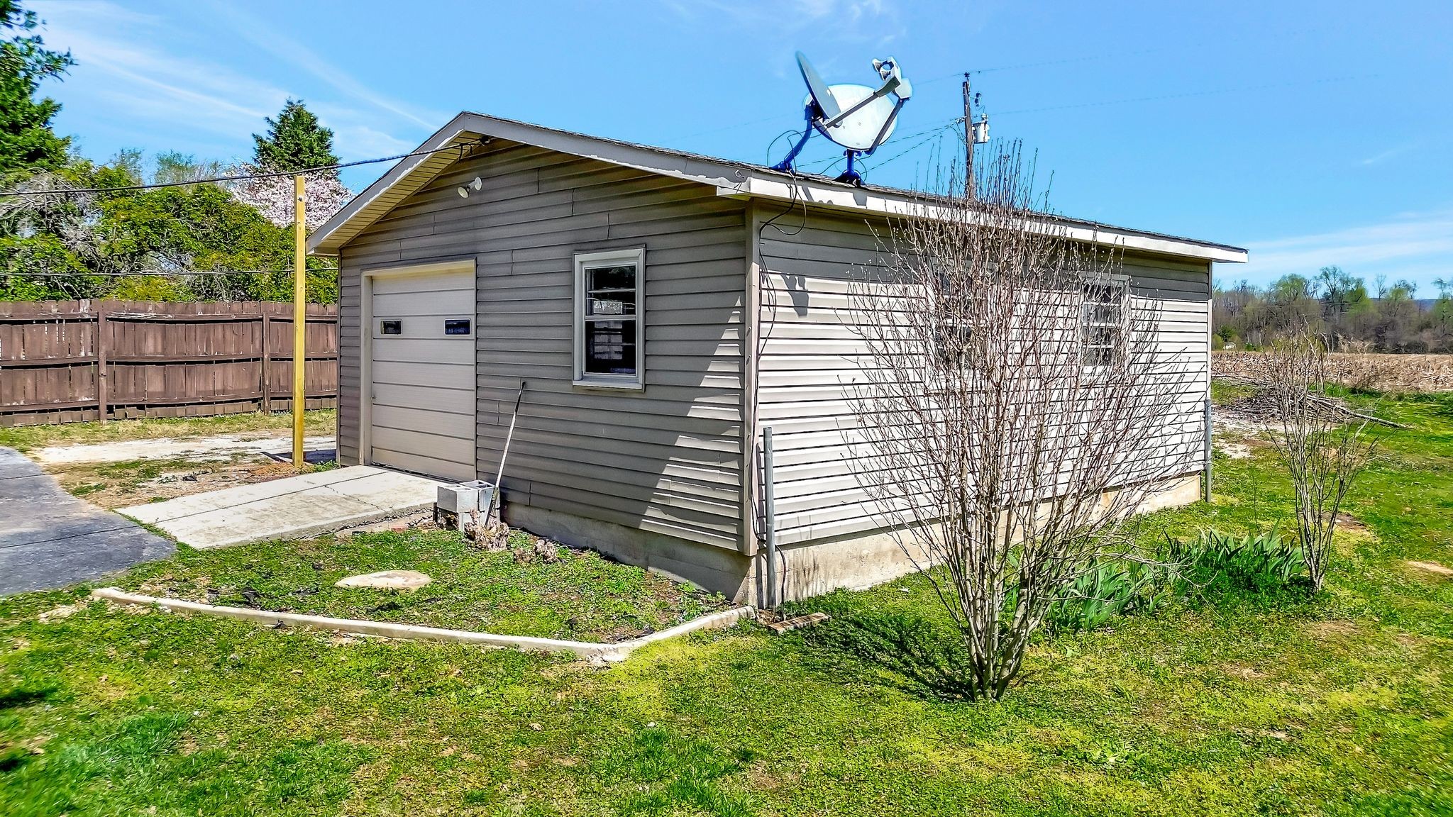 1481 Maxwell Road Belvidere, TN 37306 - Photo 41 of 45 a front view of a house with a yard