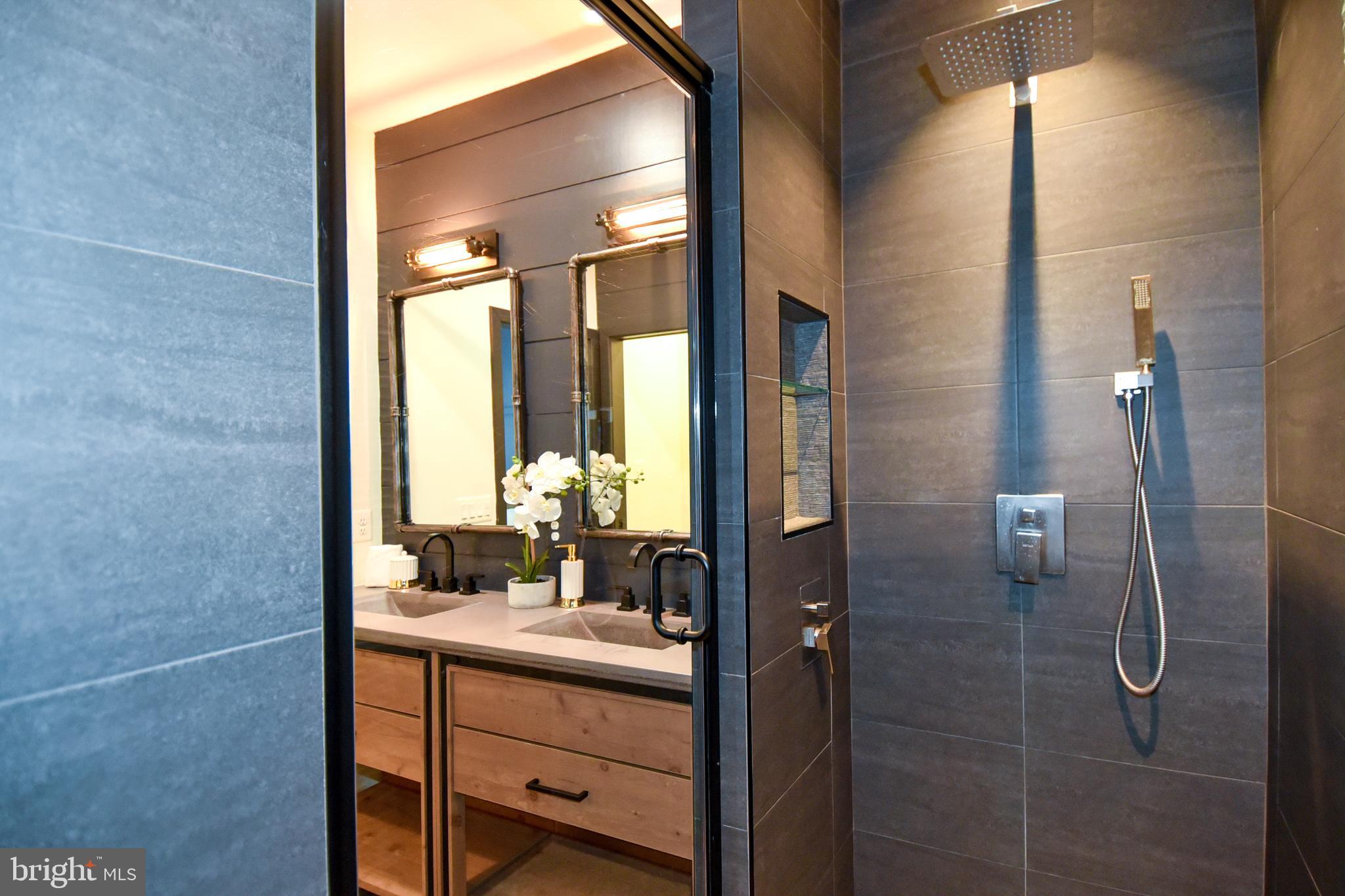 1029 5th Street Southeast Washington, DC 20003 - Photo 22 of 58