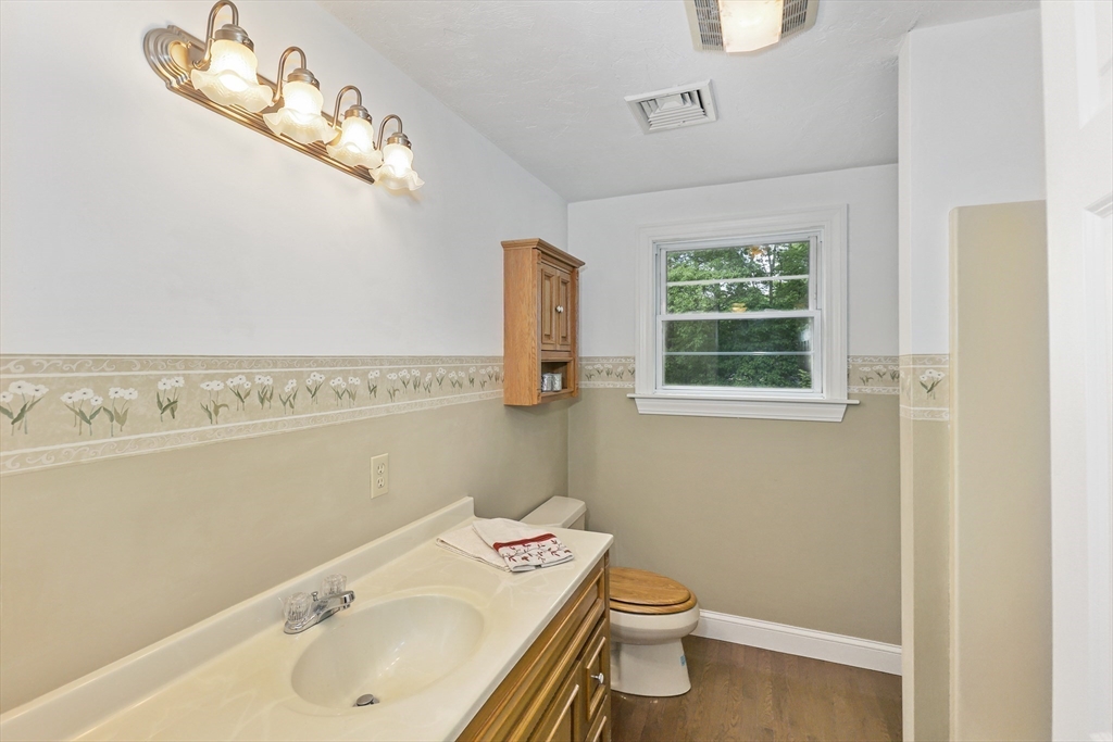 66 New Boston Road Sturbridge, MA 01566 - Photo 23 of 26