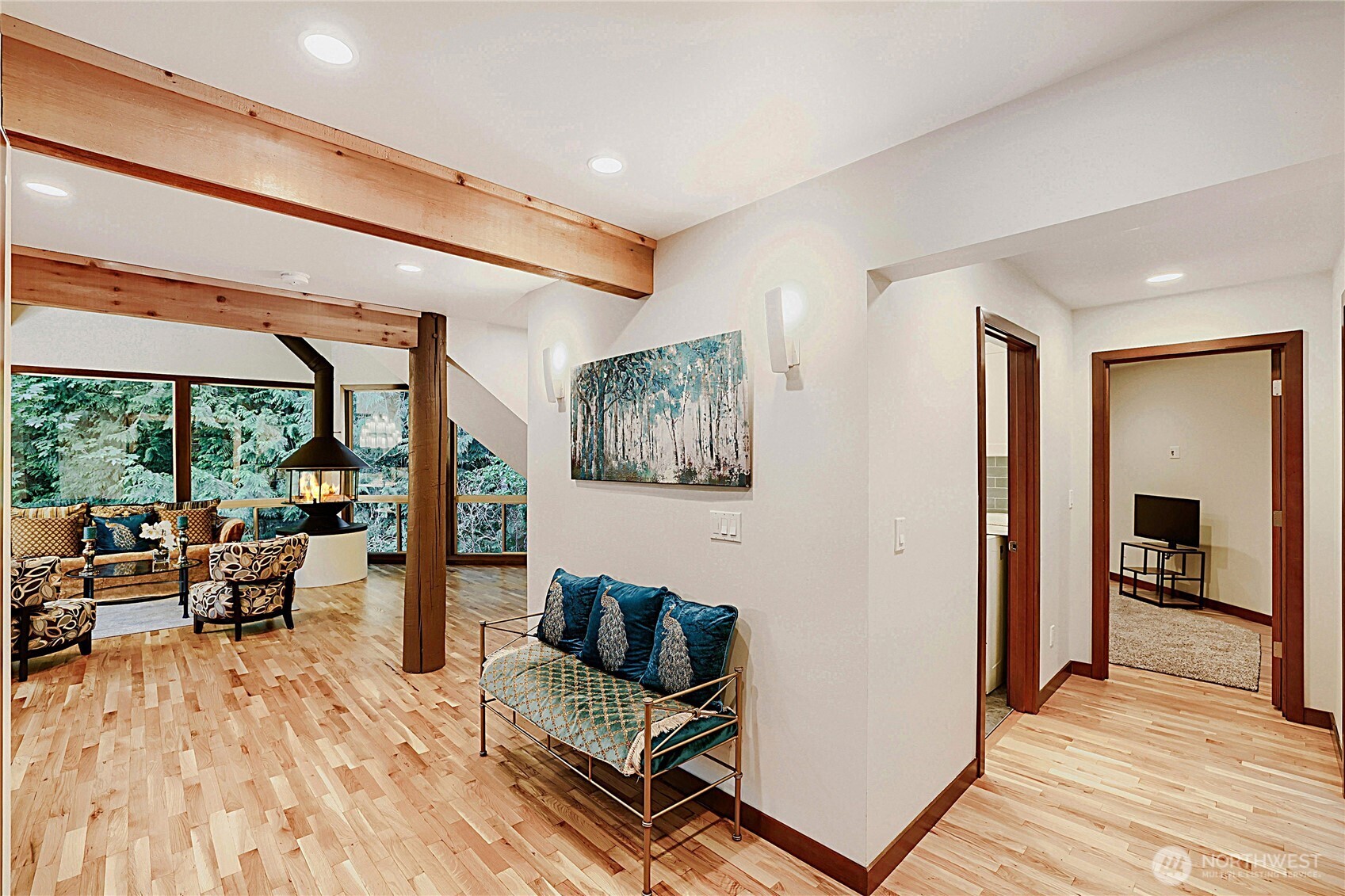 13020 Squak Mountain Road Southeast Issaquah, WA 98027 - Photo 4 of 40