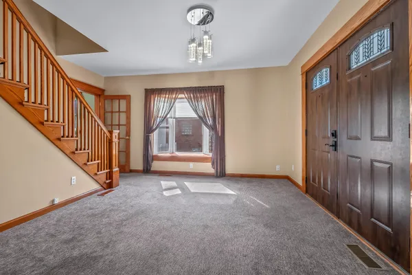 $239,000 | 93 South West Street, Hillsdale, MI 49242