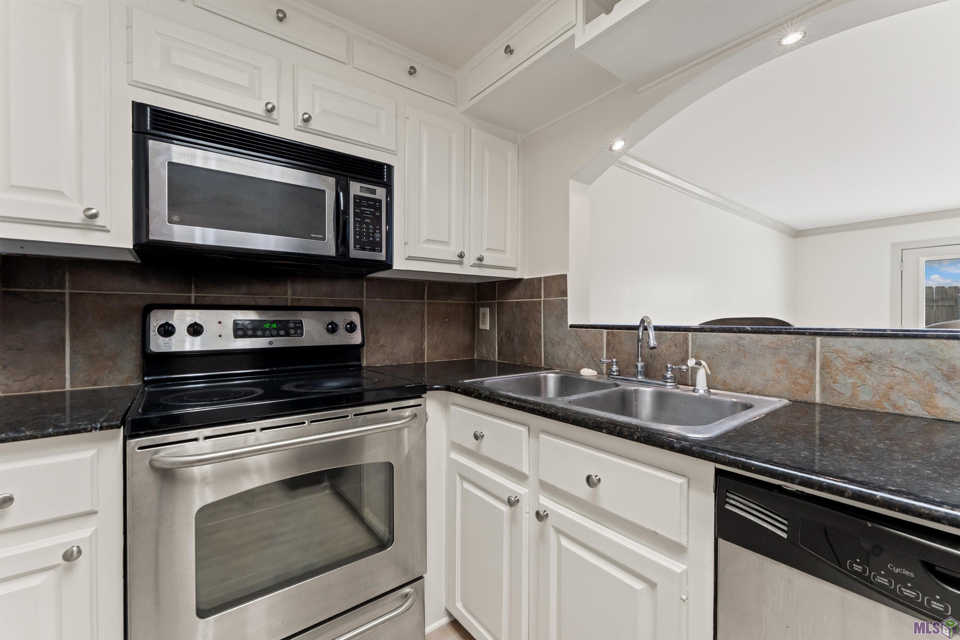 2045 North 3rd Street, Unit 112 Baton Rouge, LA 70802 - Photo 1 of 17 Gallery Image 1