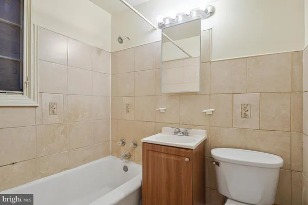 $1,300 | 3427 B Street Southeast, Unit 2, Washington, DC 20019