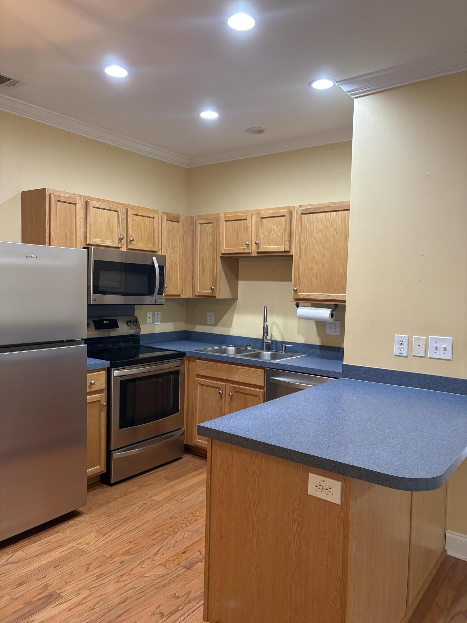 4005 Radcliffe Pl Drive, Unit A2 Charleston, SC 29414 - Photo 9 of 21