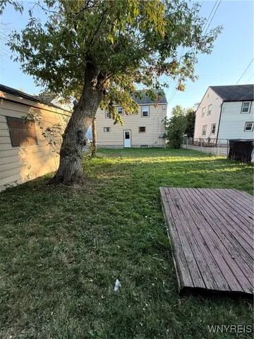 $1,600 | 161 Pullman Avenue, Unit LEFT, Buffalo, NY 14217
